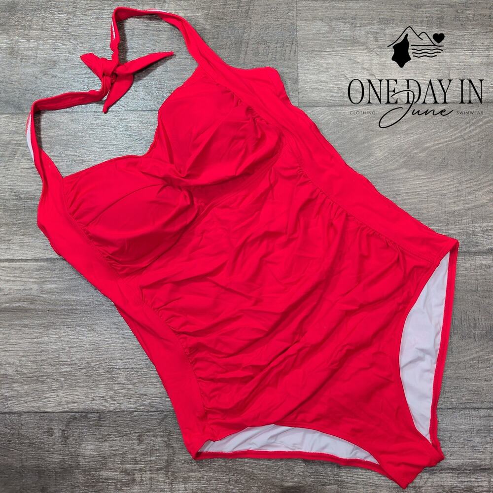 Tempt Me Classic Halter One Piece Swimsuit Size XXL